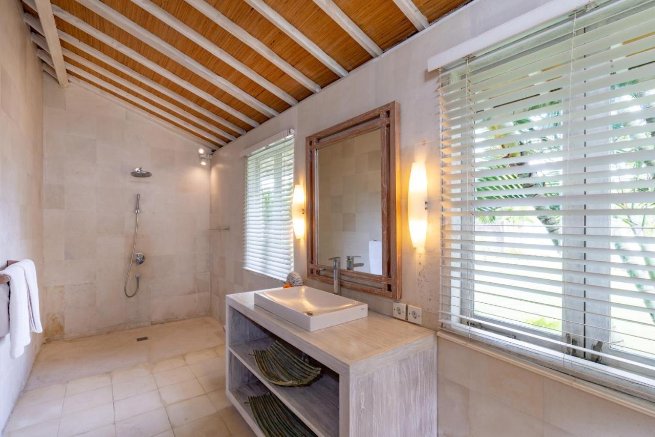Casa Del Mar Villa Nusa Lembongan  Exterior photo
