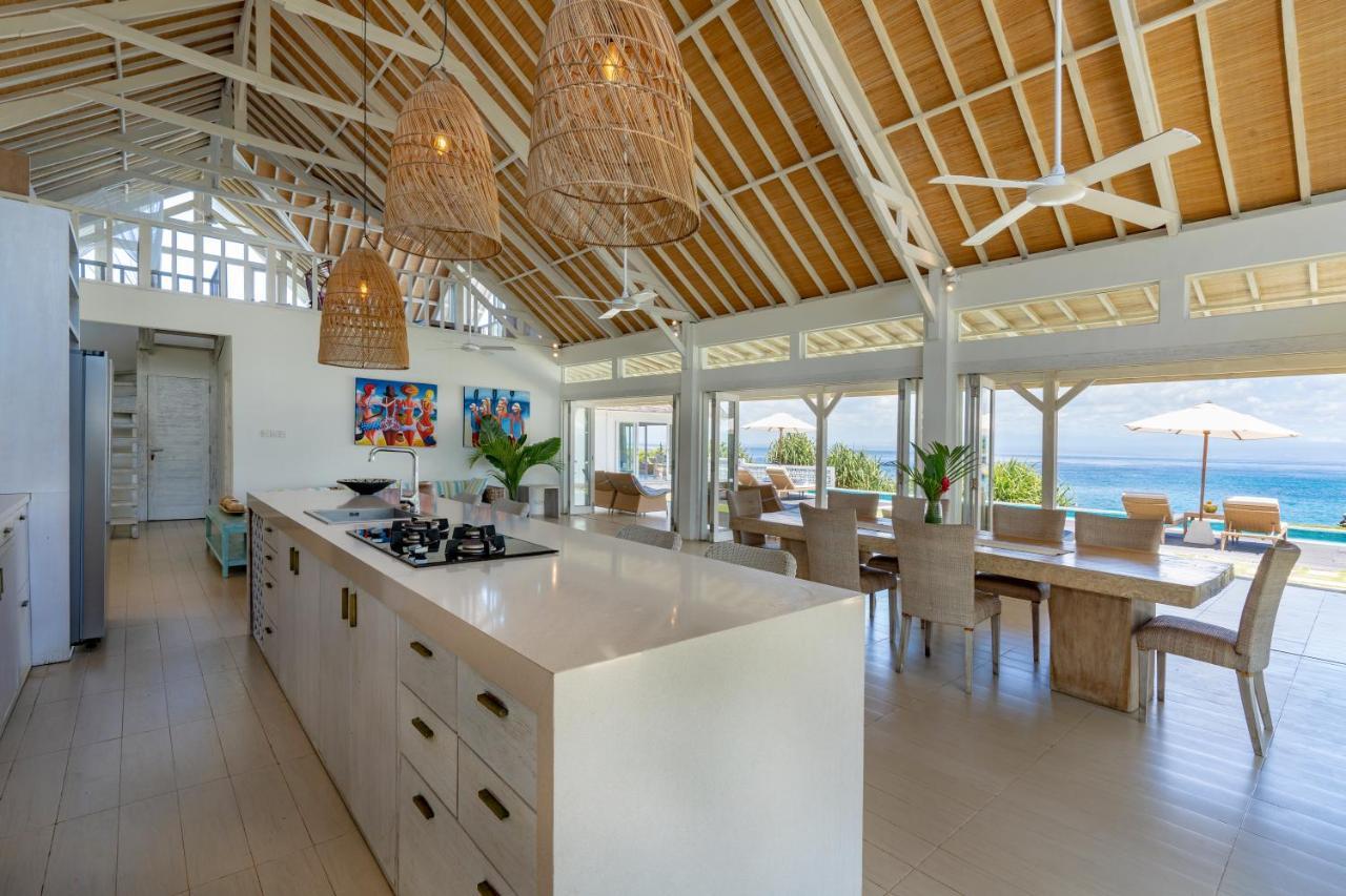 Casa Del Mar Villa Nusa Lembongan  Exterior photo